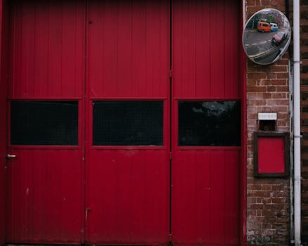 Beyond the Ordinary: Transforming Your Garage with a Lifestyle Screen Garage Door